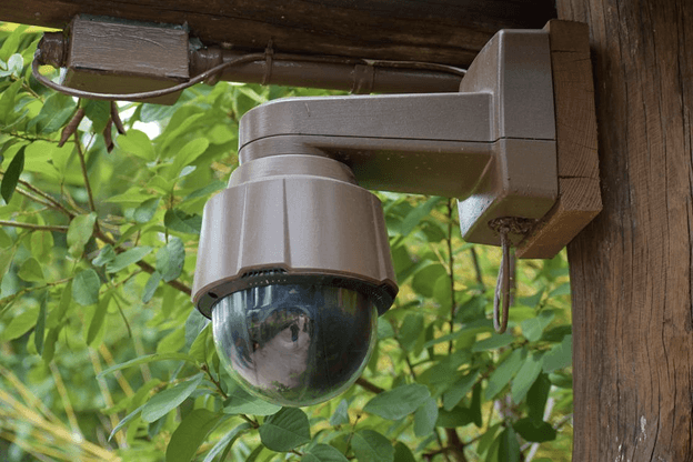 Where To Place Your Home Security Cameras: 2022 Guide - Montavue