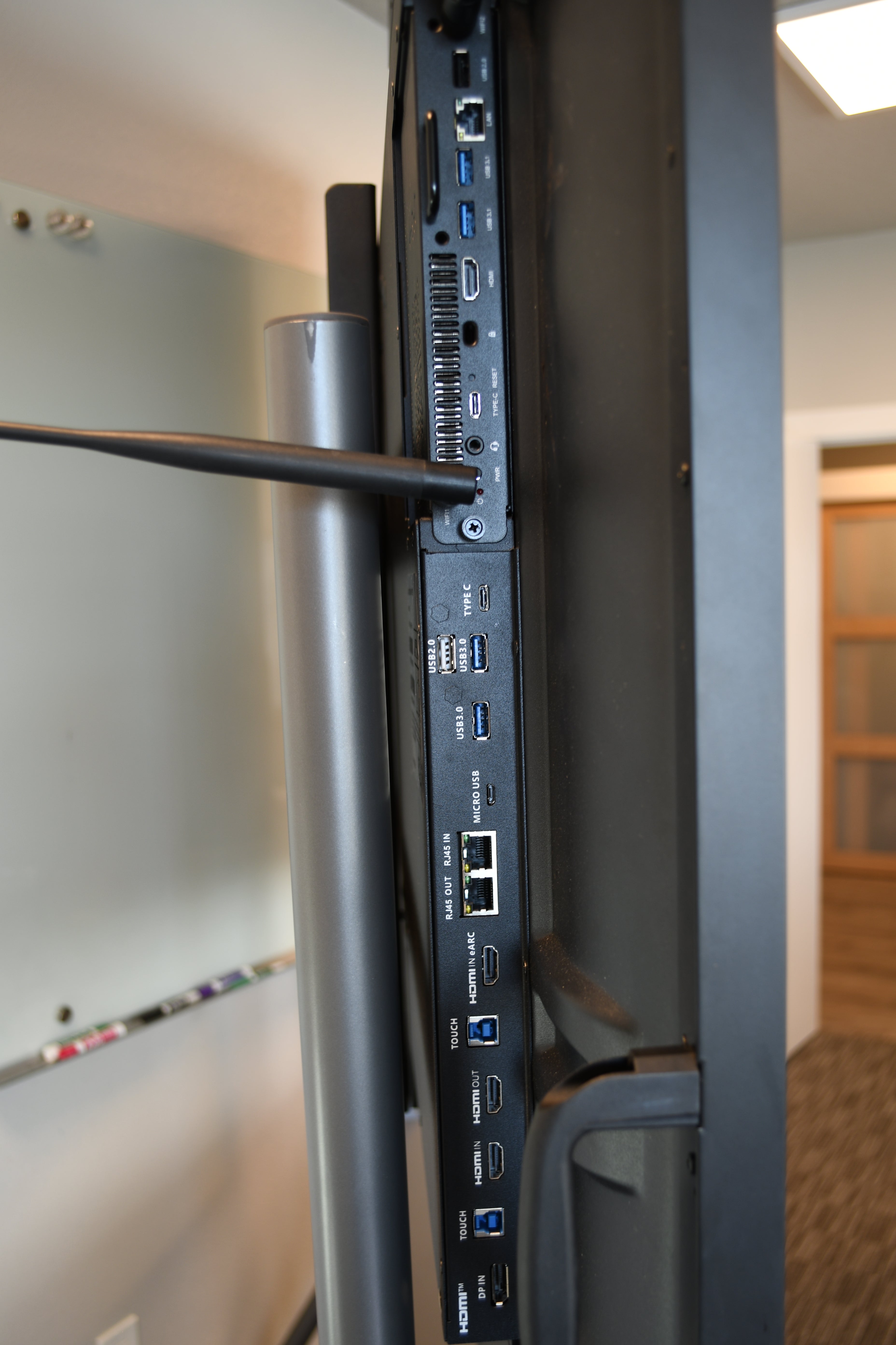 Detachable PC Module I7 Gen11+16G+512G Intel® Iris Xe Graphics GPU, supports H.265 and 4K. Dual antenna Wi-Fi_BT for Montavue Smart Board - Montavue